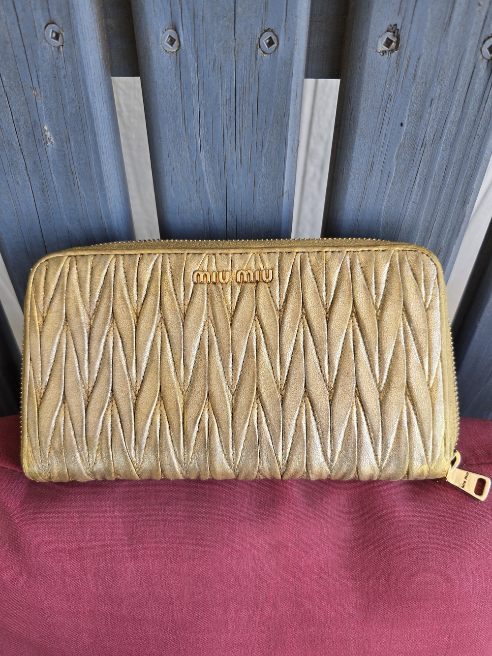 Miu Miu EUC Gold Matelassé Zip-Around Wallet 8x4.5" - Picture 2 of 10